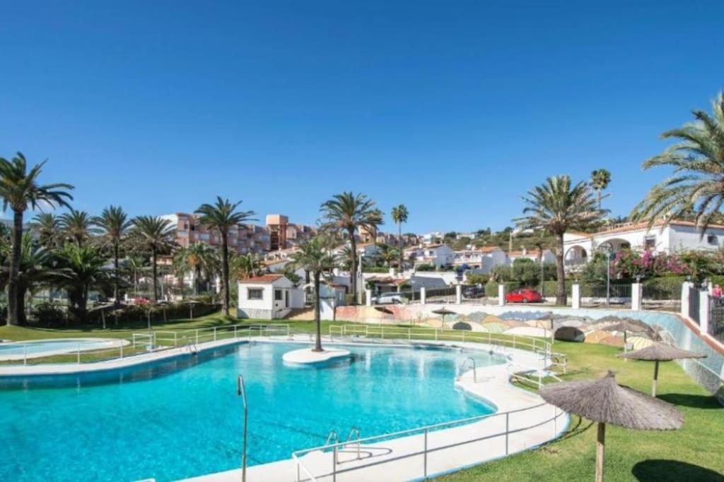 Beach And Golf House Sotogrande - Torreguadiaro Zewnętrze zdjęcie